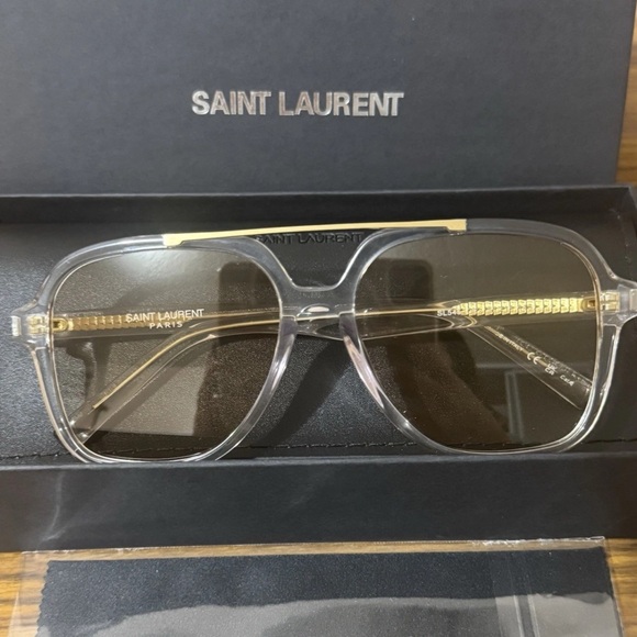 🆕Saint Laurent SL 545 Glasses - Picture 1 of 3